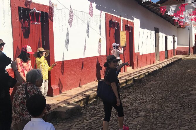 Full-Day Private Tour to San Sebastian Del Oeste With Guide - Traveler Reviews