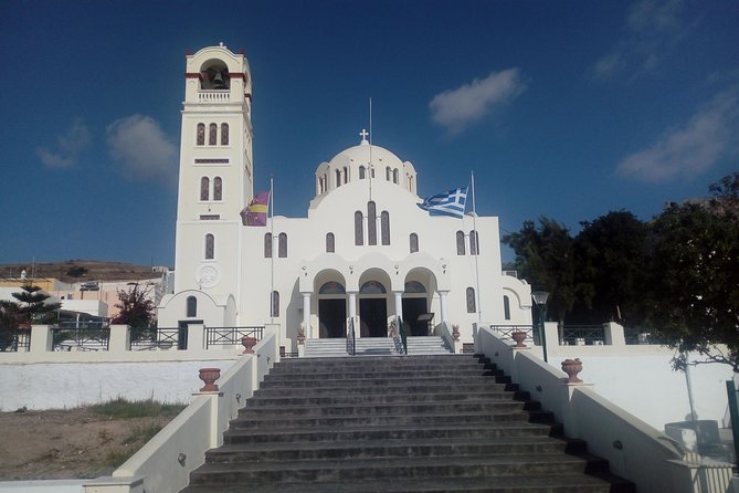 Full Day Santorini Highlights and Venetian Castles Small Group Tour - Tour Highlights and Itinerary