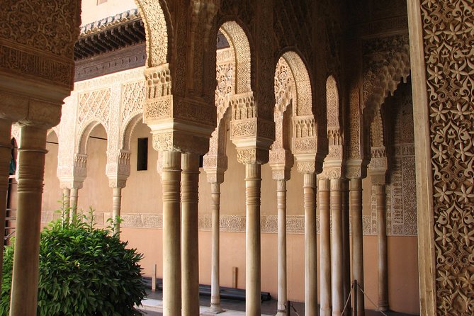 Full Day to Alhambra Palace and Generalife Gardens Direct From Malaga - Directions and Itinerary