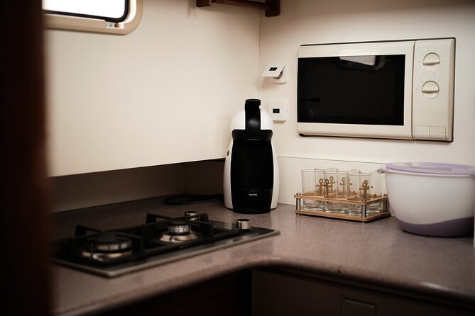 Full Day Yacht Rental for Bachelorette Parties or Parties - Common Questions