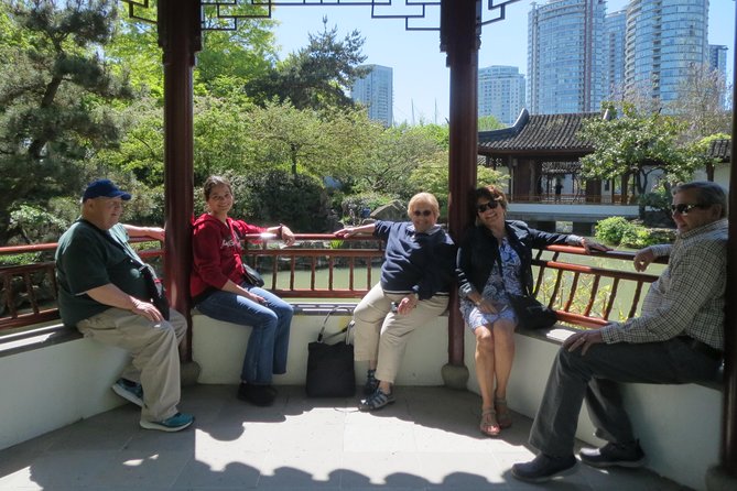 Grand City Small Group Tour of Vancouver - Common Questions