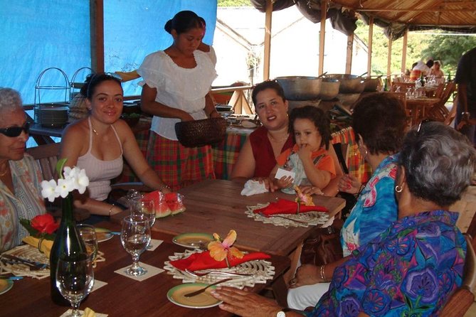 Grenada in a Nutshell- Deluxe Island Tour - Expert Guide and Professional Service