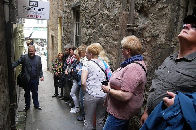 Guided Edinburgh Private Walking Tour - Positive Reviews and Recommendations