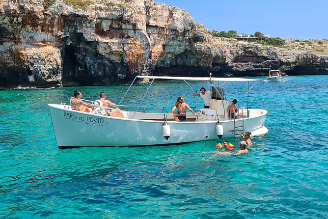 Guided Tour of the Adriatic or Ionian Caves of 1 Hour and 30 Minutes - Maximum Capacity and Group Size