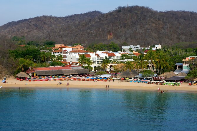 Guided Tours of the 7 Bays of Huatulco Oaxaca in Catamaran - Bay #7: Cacaluta Bay