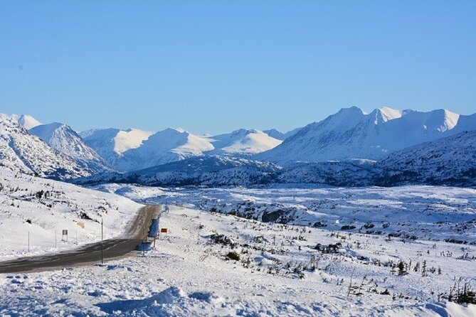 Guided Winter Wonderland Tour to Canada - Booking and Cancellation Policies
