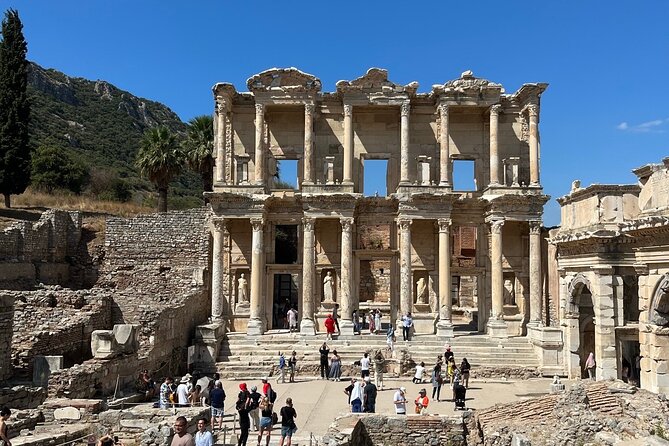 Half-Day ŞIrince Village & Artemis Temple & Train Museum - Capturing the Beauty of Şirince Village