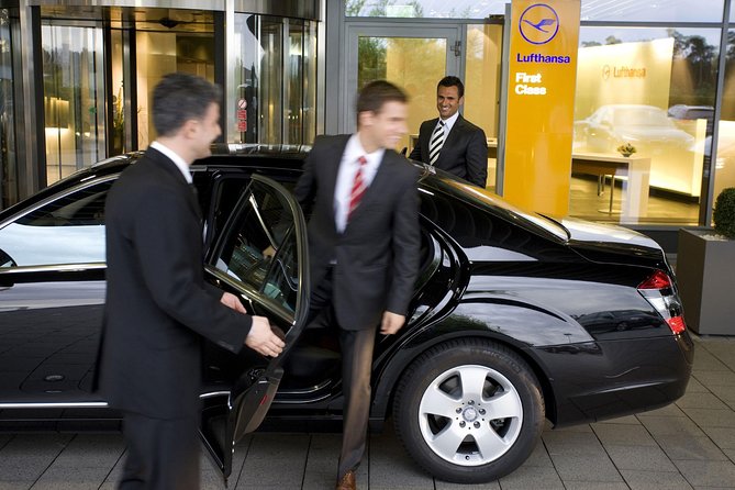 Half- or Full-Day Private Chauffeur Service, Toronto - Additional Information and Policies