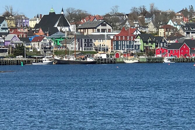 Halifax Full-Day Peggys Cove and Lunenburg Tour - The Sum Up