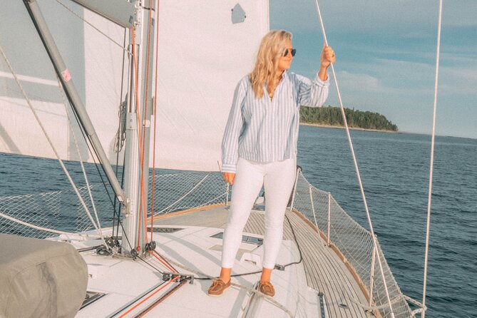 Halifax Small-Group Tidal Bay Wine and Cheese Cruise - Tasting and Learning Experience
