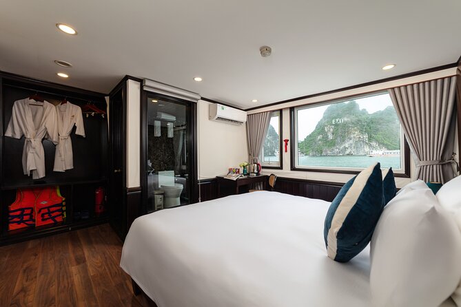 Halong Bay 2-Day Deluxe Cruise Tour Including Kayaking and Cooking Demonstration - Reviews