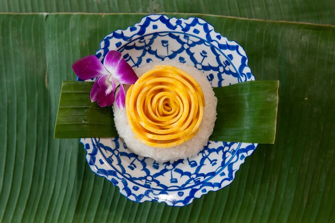 Hands-on Thai Cooking Class & Market Tour in Sukhumvit - Convenient Location and Accessibility
