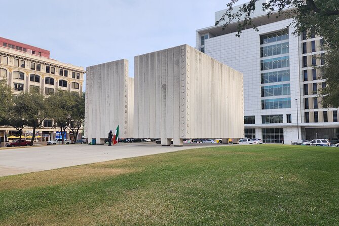 Historic Dallas Downtown Solo Self Guided Walking Tour - Tips for a Successful Self-Guided Walking Tour