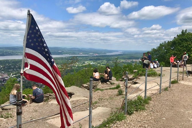 Hudson Valley 2-day Winery and Hiking Experience  - New York - Experience the Walkway Over the Hudson
