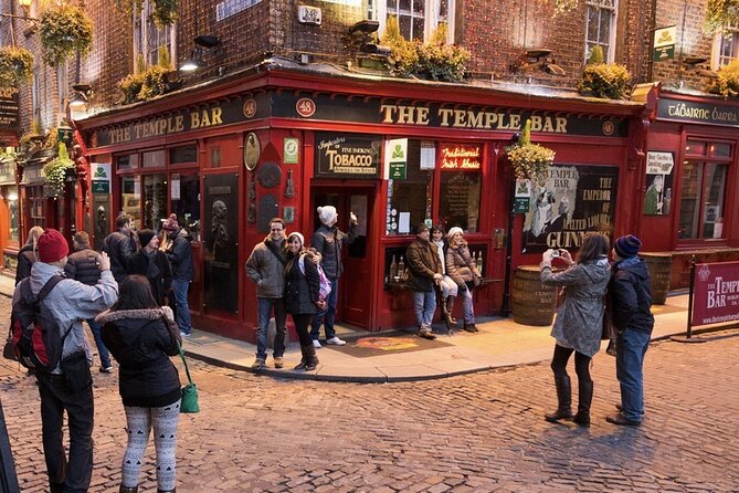 Irish Gastro Food, Pub Experience & Jameson Irish Coffee Class - Immersive Food and Drink Experience