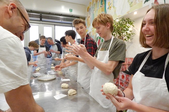 Italian Pizza Cooking Class With Chef Francesco in Padua - Additional Information