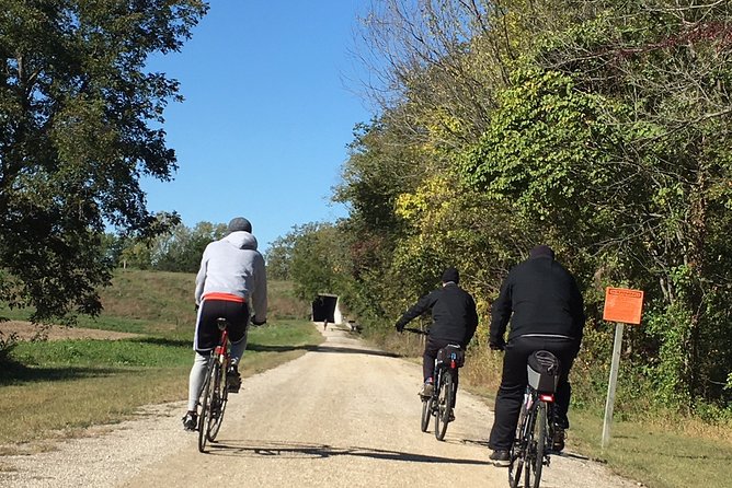 KATY Self-Guided Tours 6-Days From Clinton to St. Charles. #1 Tour on the KATY - Tour Guide and Support Services