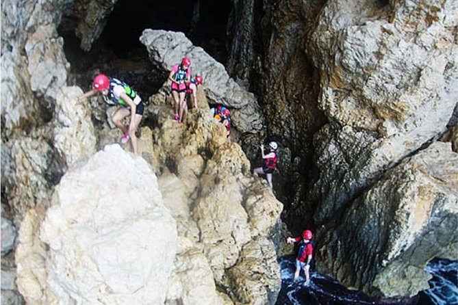 Kayak Excursion in Altea to Cova Dels Coloms Platja Mascarat - Additional Information