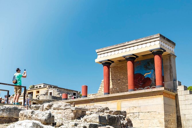 Knossos Palace and Heraklion Guided Tour With Transport - Guided Tour Itinerary