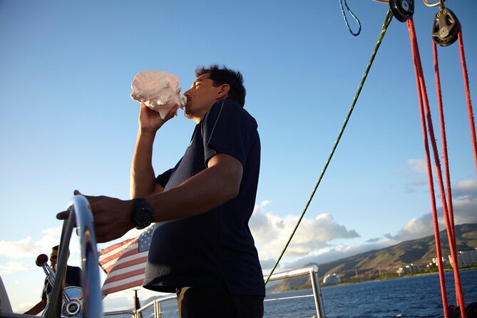 Kona, Hawaii: Whale-Watching Tour on a Catamaran  - Big Island of Hawaii - Booking Information