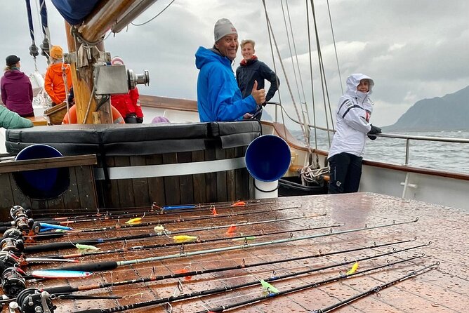 Lofoten Islands Luxury Fishing, Hiking & Beach Tour With Lunch - Traveler Reviews