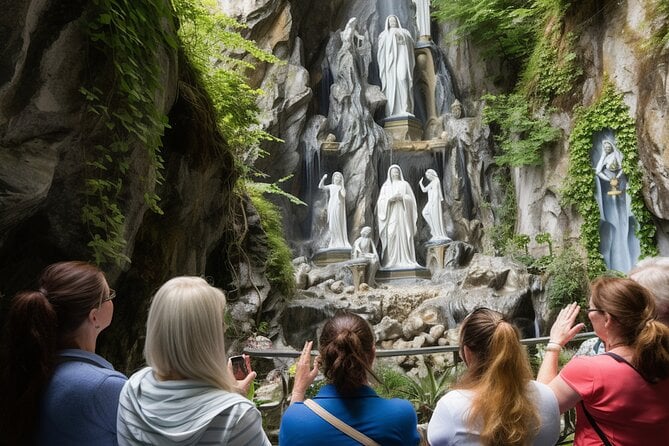 Lourdes, Guided Walking Tour in the Sanctuary - Directions to the Meeting Point