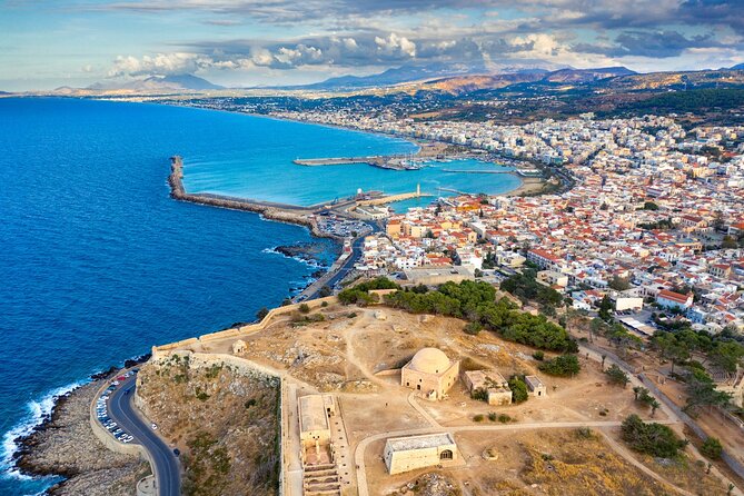 Lovely Romantic Walking Tour in Retimno - Relaxing Parks and Gardens
