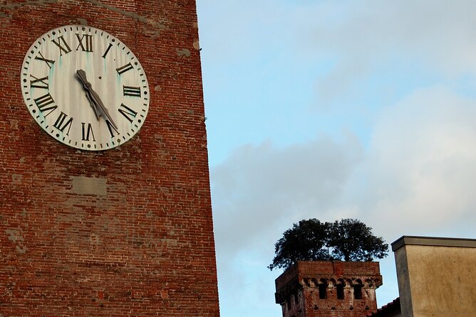 Lucca: Walking Tour of the City Centre and the Walls - Pricing and Provider Information