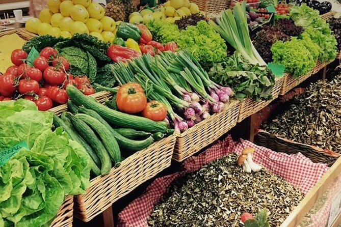 Market Visit and Cooking Lessons in a Tuscan Farmhouse - Interaction With Local Farmers and Chefs