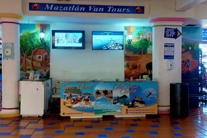 Mazatlan City Sightseeing Tour With Shopping Time and Lunch - Convenient Amenities and Services