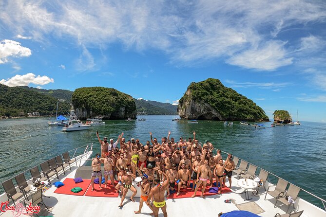 Mega Yacht All-Inclusive Private Boat Tour - Traveler Photos