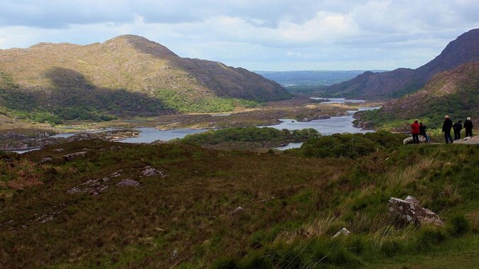 Mercedes Minibus, Private Ring of Kerry Highlights Tour From Cork - Tour Pricing and Booking Details