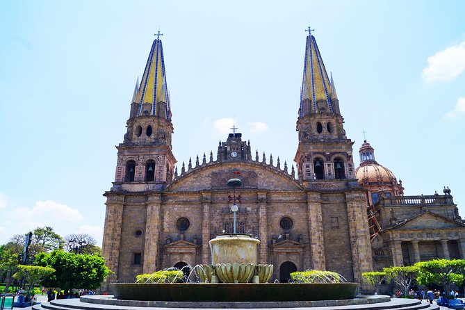 Mexican Muralism Cultural Tour in Guadalajara - Pricing and Tour Details
