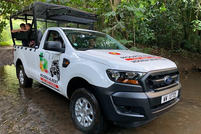 Moorea Private 4x4 Safari Half Day Tour - Albert Tours Moorea - Tasting Homemade Jam