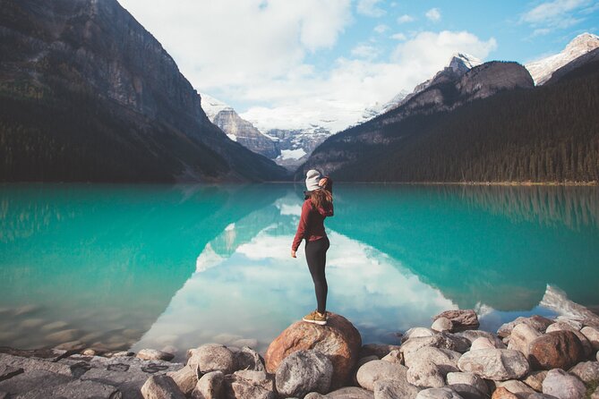 Moraine Lake & Lake Louise Sunset Wildlife Adventure - Safety Precautions and Guidelines
