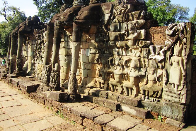Multi-Day Tour of 5 Days Ho Chi Minh City and Siem Reap - Common Questions