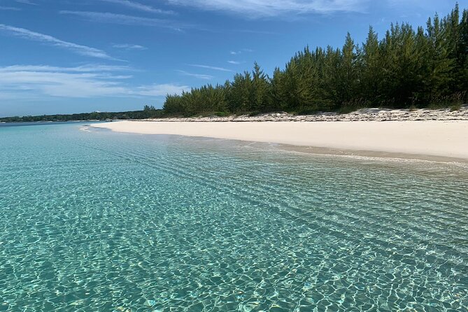 Nassau, Bahamas Private Boat Charter  - New Providence Island - Meeting and Pickup