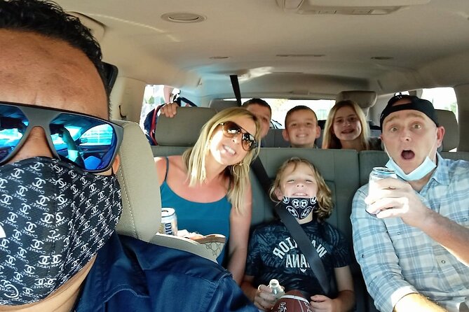 ONE WAY Cabo Airport Private Van to Cabo Resorts AREA up to 6 - Meeting and Pickup Details