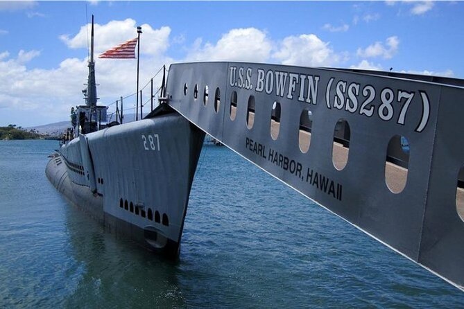 Origamitours Pearl Harbor (USS Arizona Ticket Included) & BattleShip Missouri - Highlights and Historical Significance