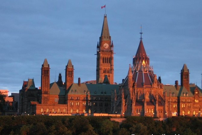 Ottawa City Tour by Land and Water - The Sum Up