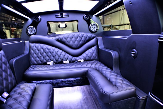 Party Bus Limo Sprinter Transfer Service Fort Lauderdale - Meeting Point Location