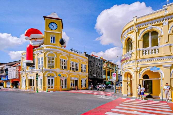 Phuket City Tour to Old Town Market, Chinese Temple and Museum - Indulging in Phukets Culinary Delights