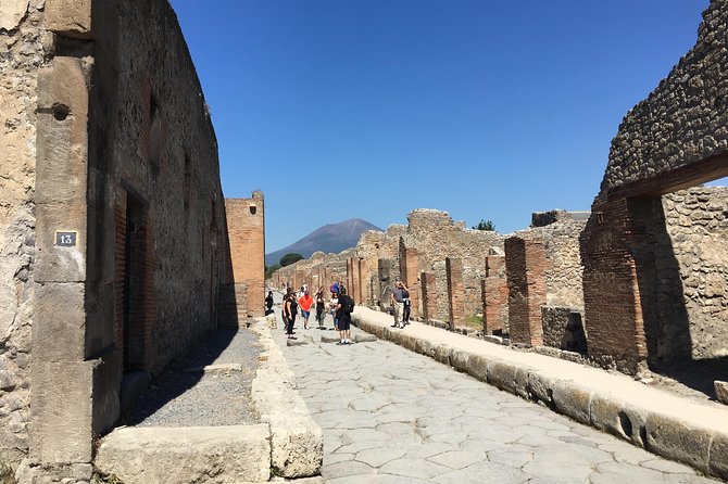 Pompeii and Amalfi Coast Tour - History and Scenery With a Local Driver/Guide - Lunch and Refreshments