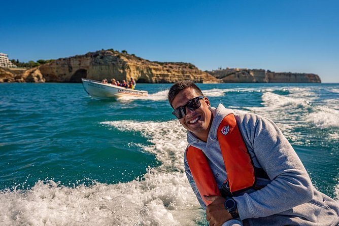 Private 90-Minute Cruise to Carvoeiro Caves and Beaches  - Portimao - Quality Time With Loved Ones on a Relaxing Tour