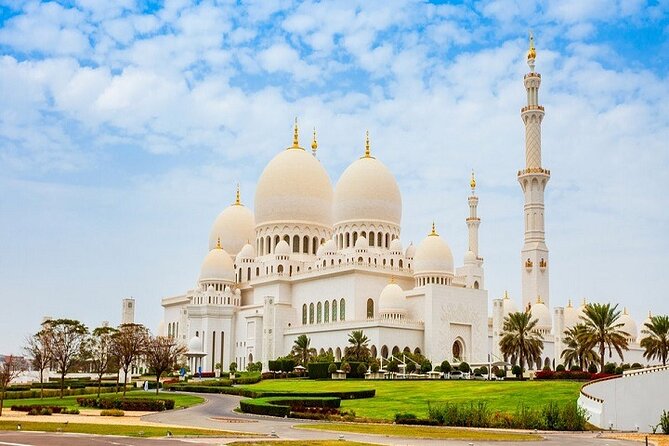 Private Abu Dhabi City Guided Tour - Reviews Reflecting Tour Satisfaction