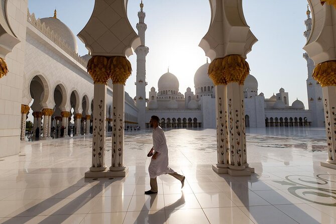 Private Abu Dhabi City Tour From Dubai With Buffet Lunch - Good To Know