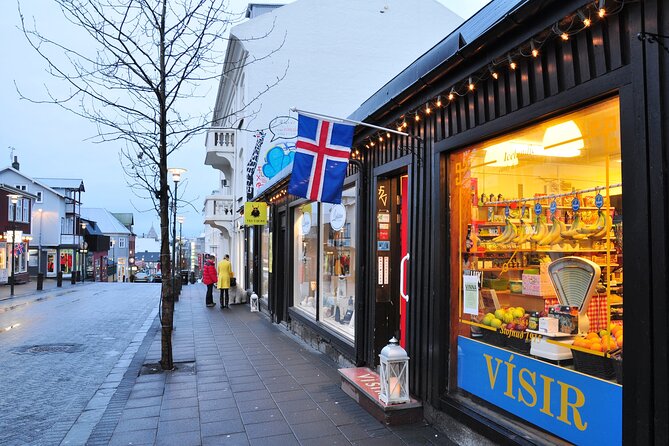 Private Airport Transfer From Keflavik to Reykjavik Capital - Competitive Pricing and Transparent Fees