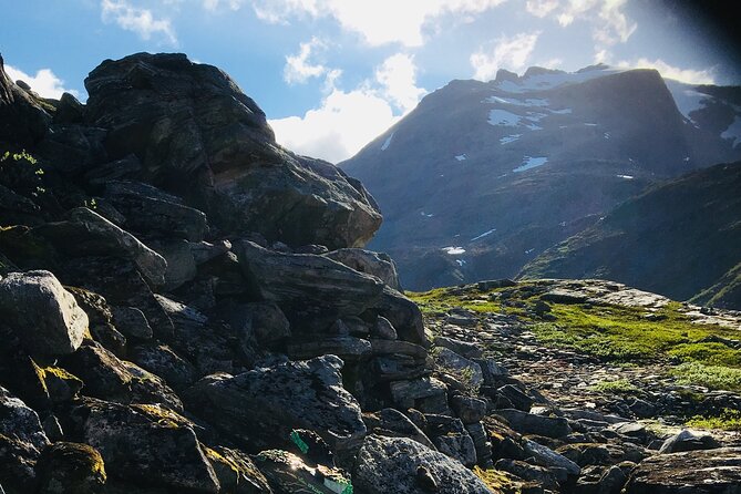 Private Ålesund Trollstigen-Trollroad Tours Are Available for Small Groups of 8 to 15 People - Booking and Cancellation Policy