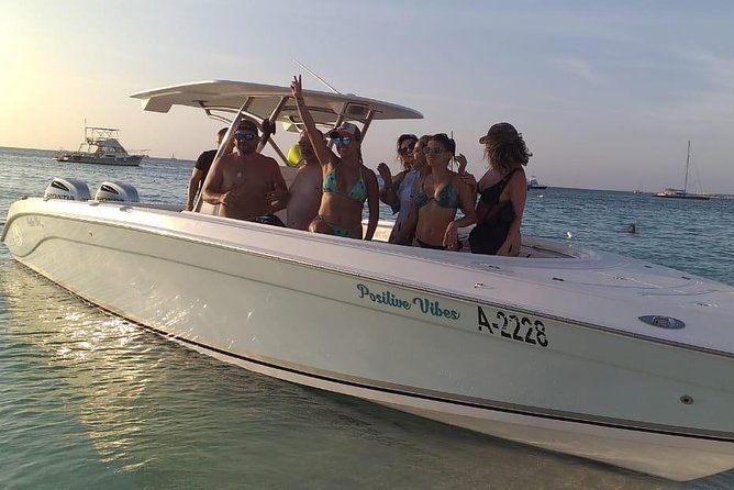 Private and Customizable Boat Charter With Captain, Aruba  - Palm - Eagle Beach - Boat Charter Features