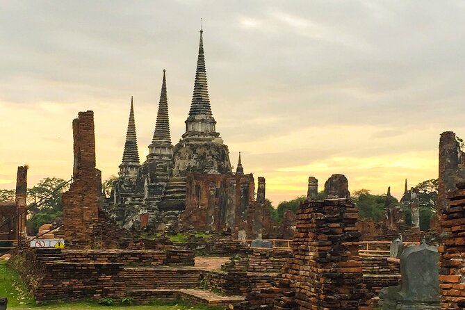 Private Ayutthaya World Heritage Site With Food Tasting - Tips for a Memorable Visit